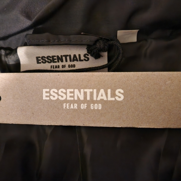 Essentials Fear Of God Winter Jacket. XL. Black. - Picture 3 of 7